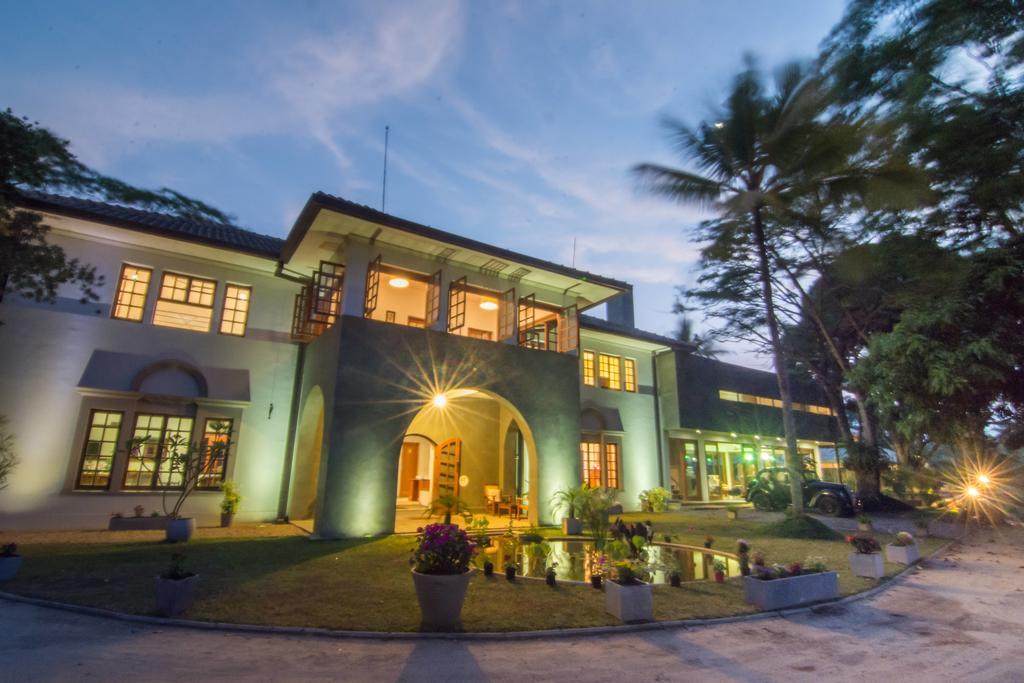 The Elephant Stables Kandy Exterior foto